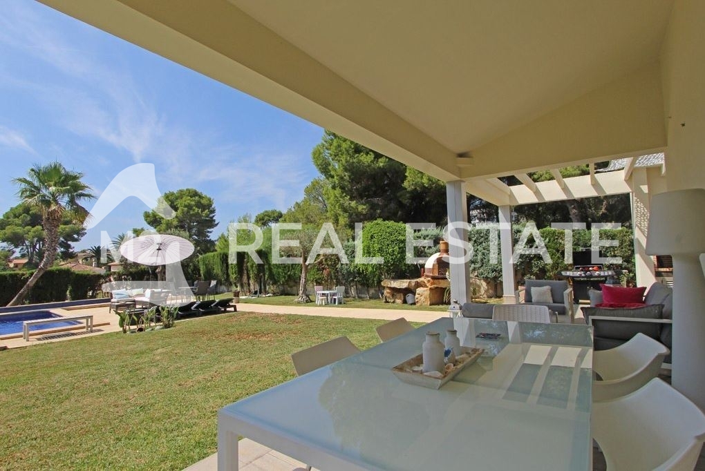 Villa en Moraira, ID G614880