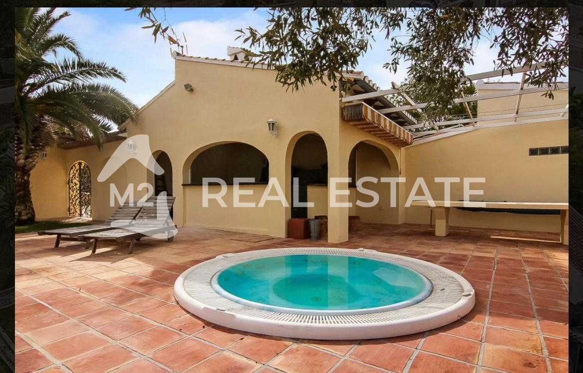 Villa en Benissa, ID P10279