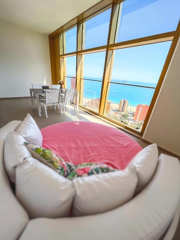 Apartamento en Benidorm, ID J584932