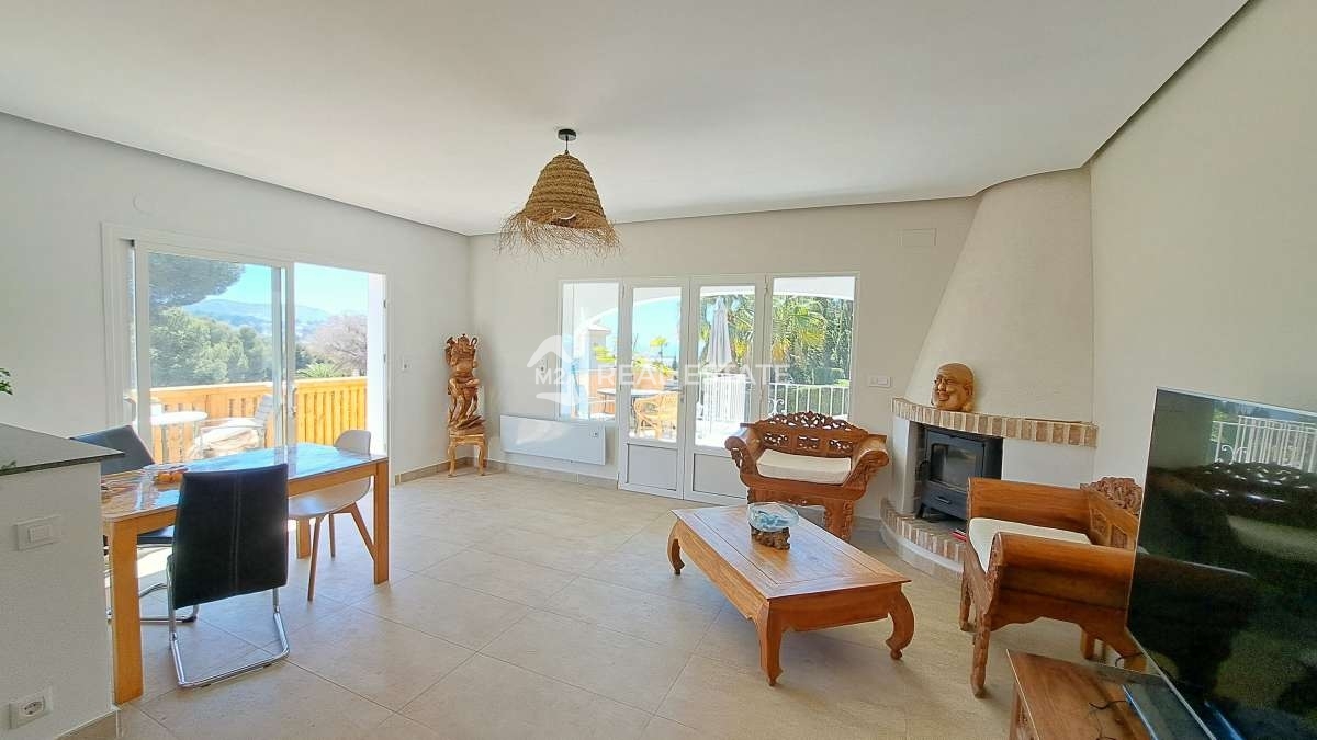 Villa en Moraira, ID J614933