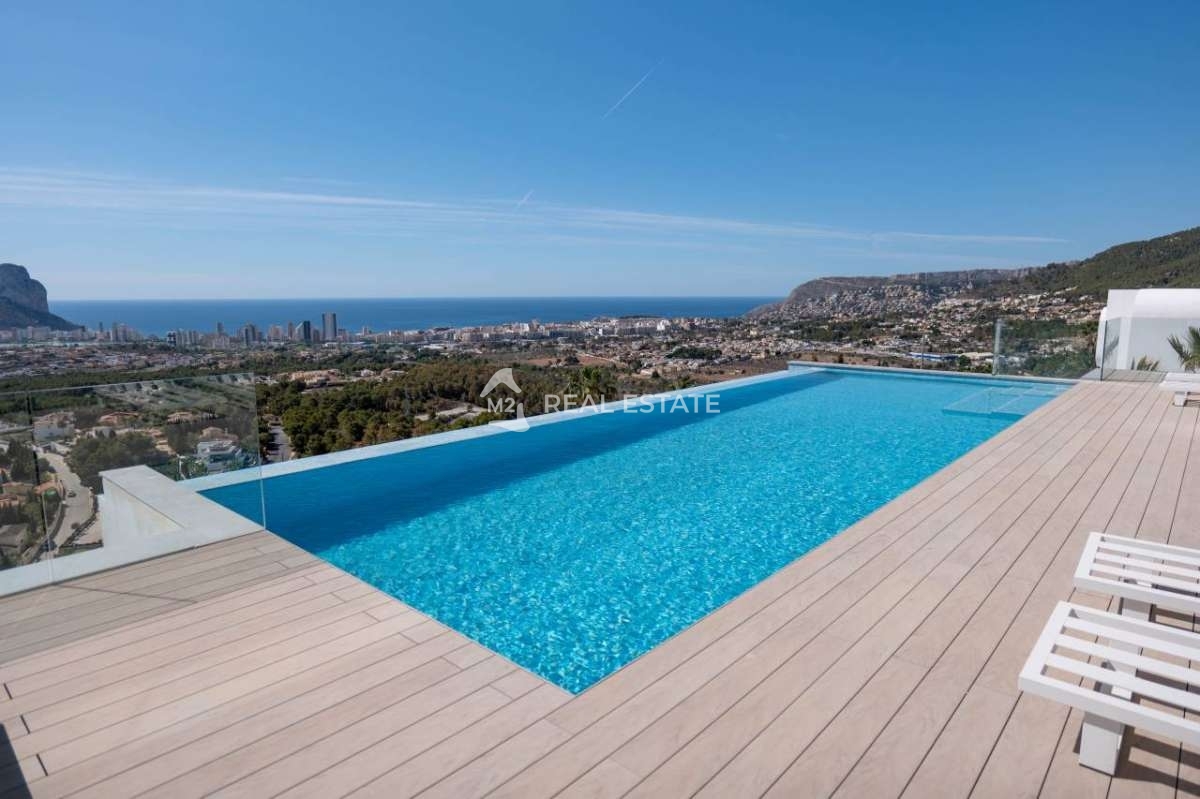 Villa en Calpe, ID J621671