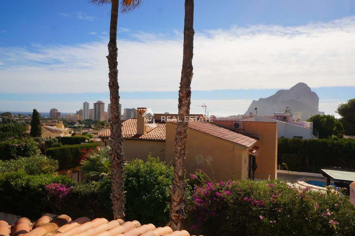 Villa en Calpe, ID J567390