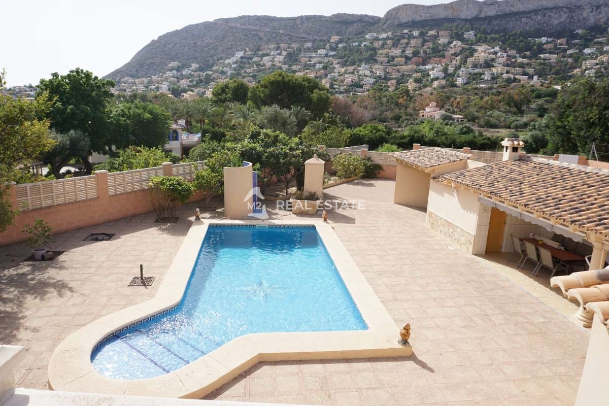 Villa en Calpe, ID J624844