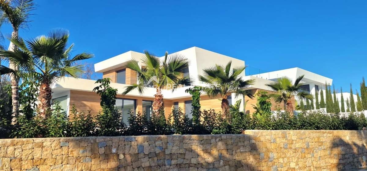 Villa en Calpe, ID J465230