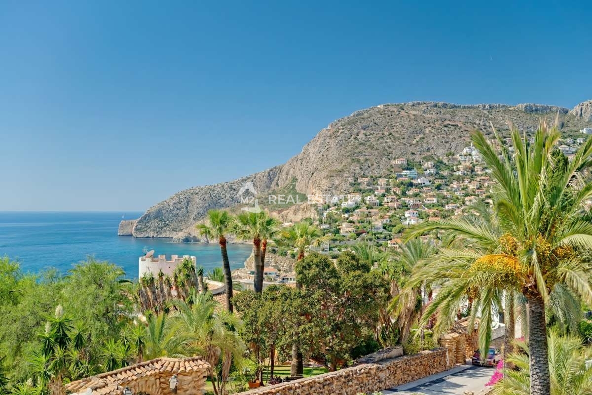 Villa en Calpe, ID J545579