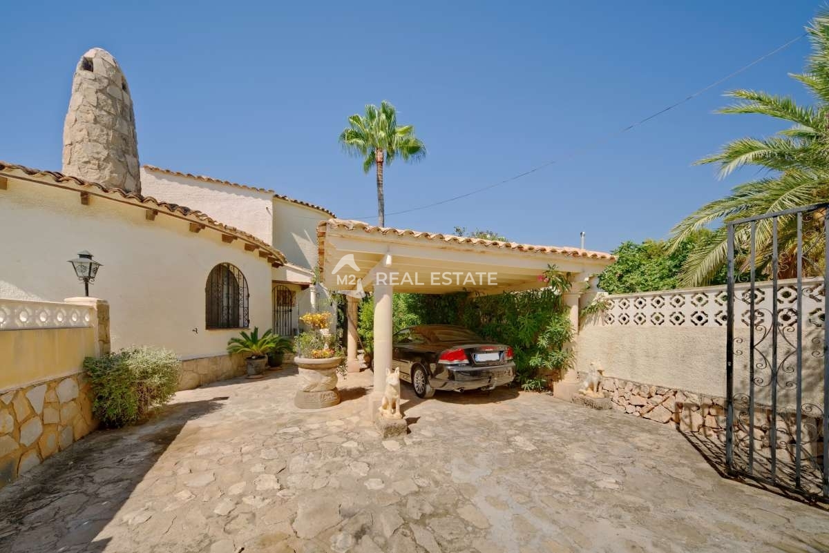 Villa en Calpe, ID J545579