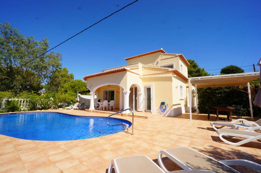 Villa en Calpe, ID J295340