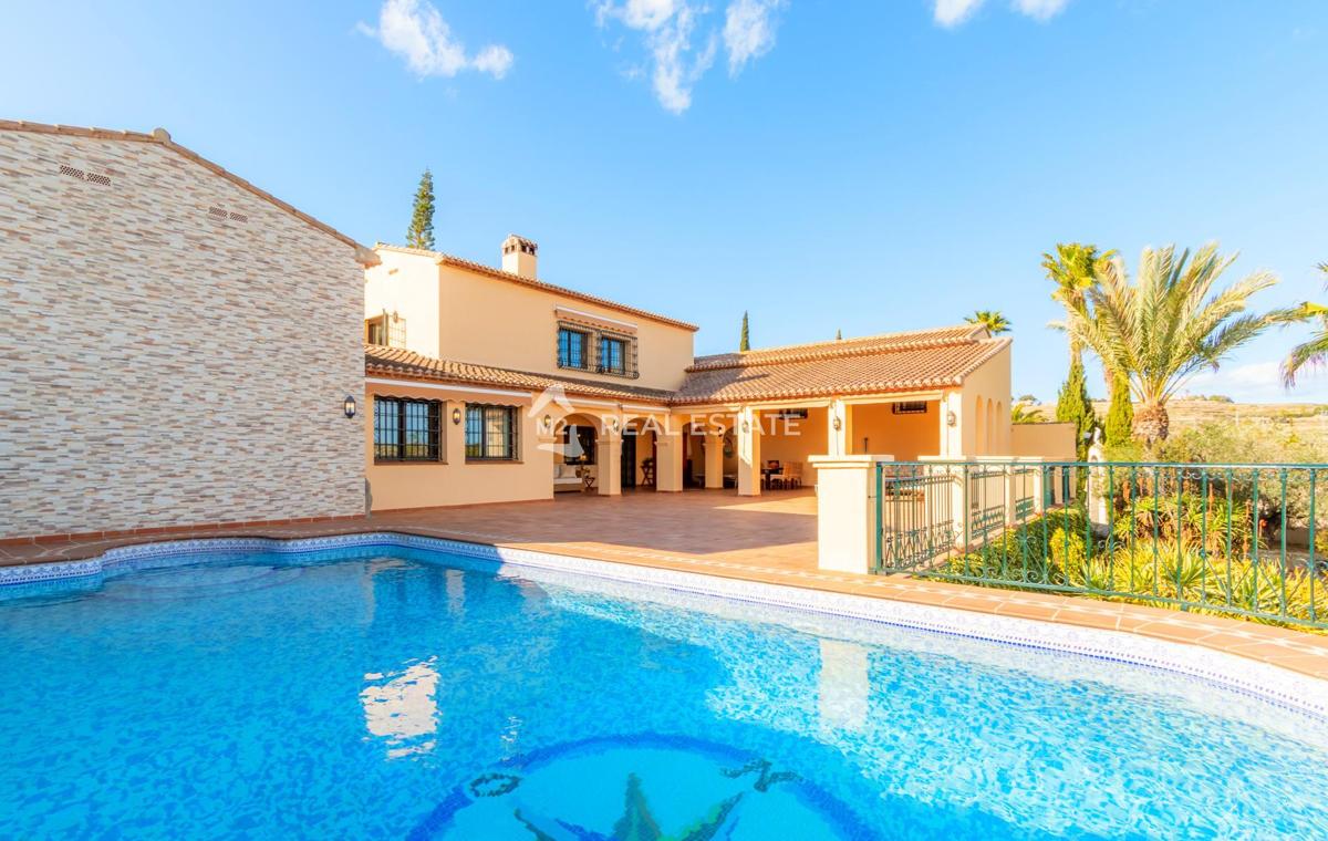 Villa in Benissa, Spanien, ID P8544